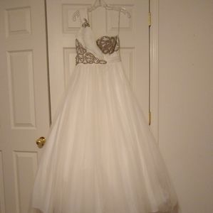 Terani Couture✩White ✩Prom Pageant Gown